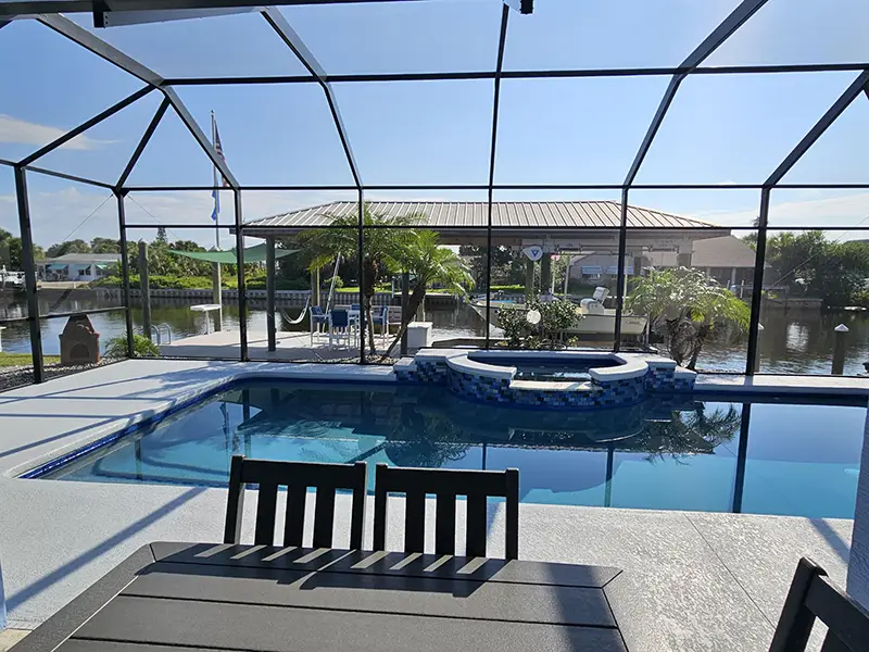 Expert workmanship on pool enclosure